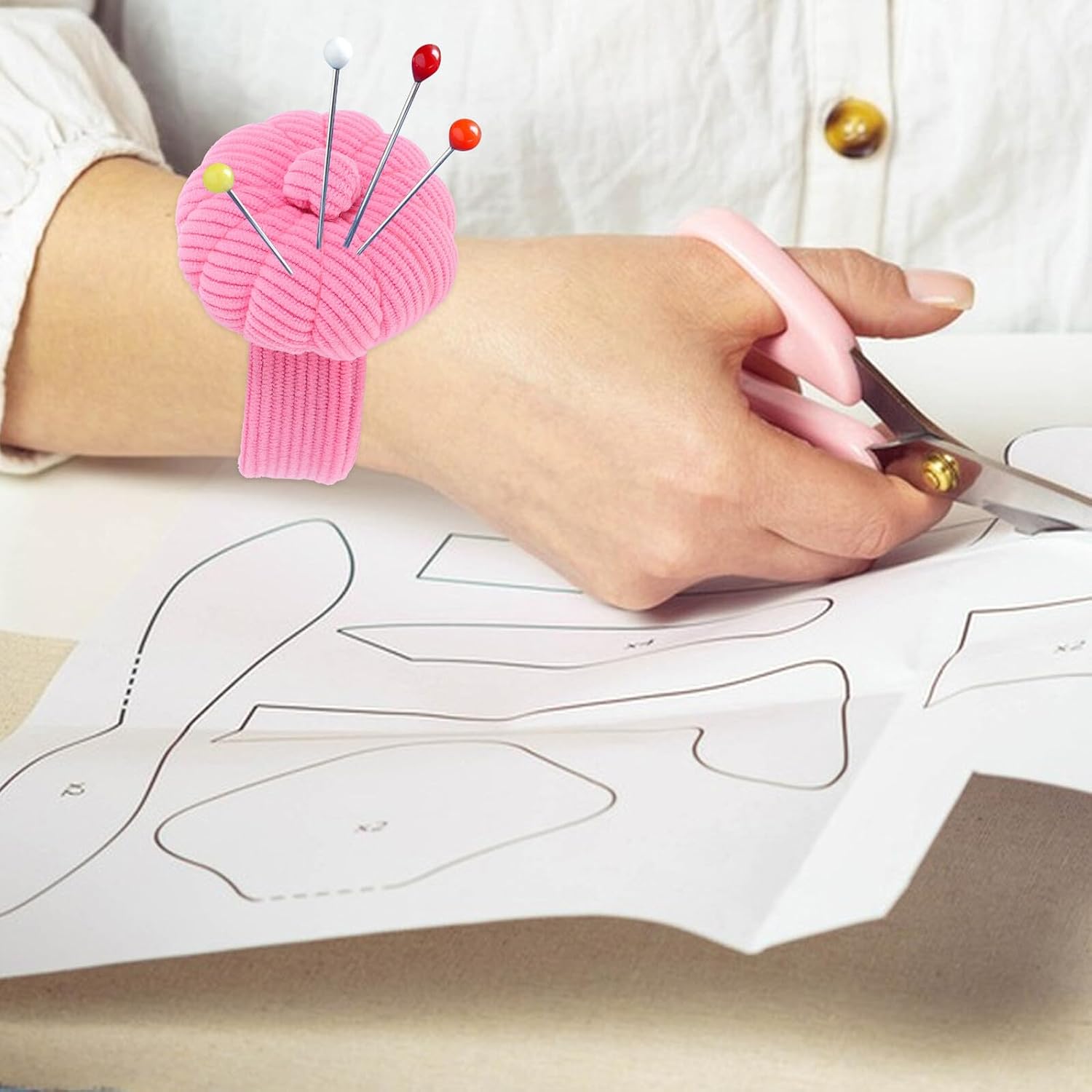 Lurrose Corduroy Pumpkin Wrist Pin Cushion Bracelet, Sewing Needle Holder Pincushion Kit for Quilting and Embroidery, Pink Wristband Needle Cushion for DIY Sewing Projects