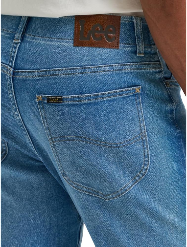 Lee 2015437 Extreme Motion Slim Straight Leg Jeans in Maverick - Image 6