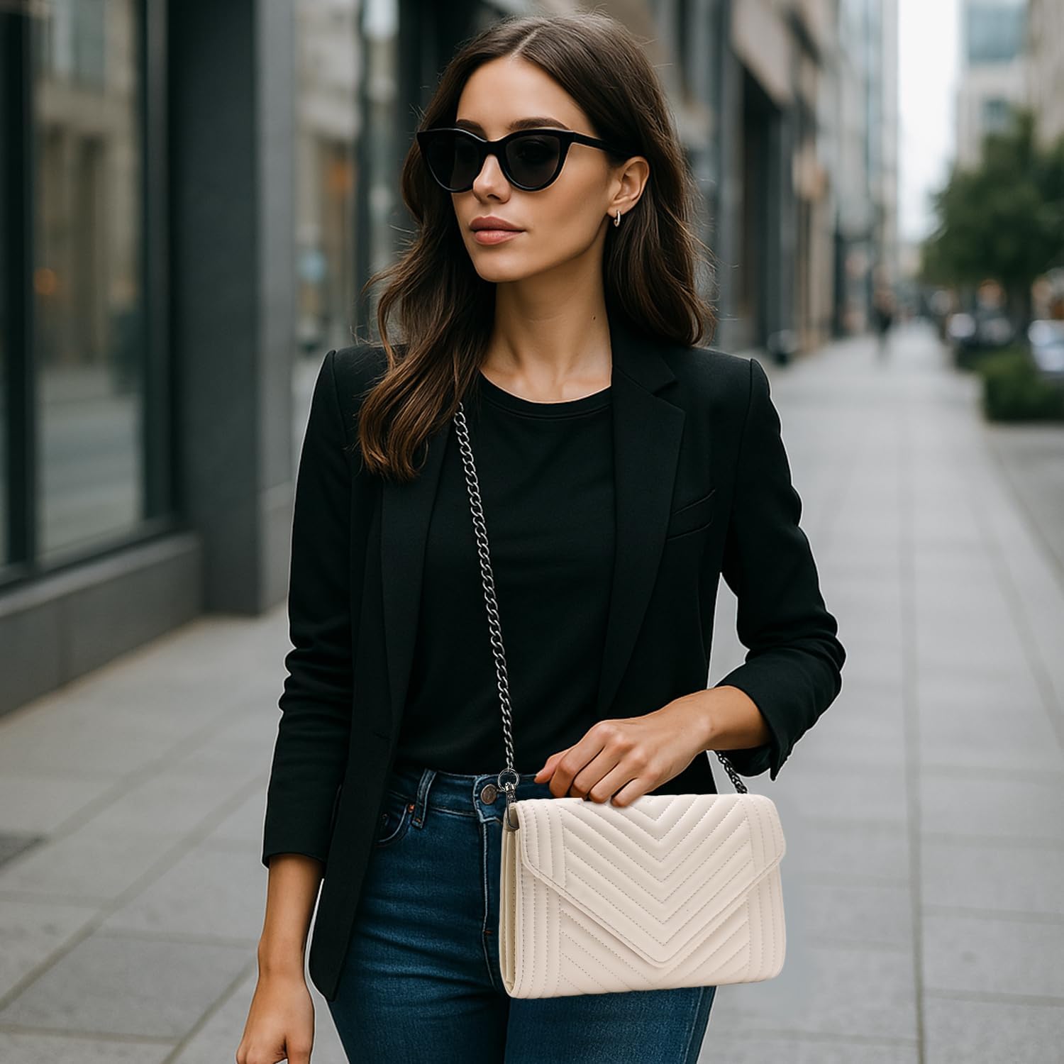 Small Leather Crossbody Bag for Women Clutch Purse Cross Body Purse Shoulder Bags with Chain Strap Quilted Purses - Image 2