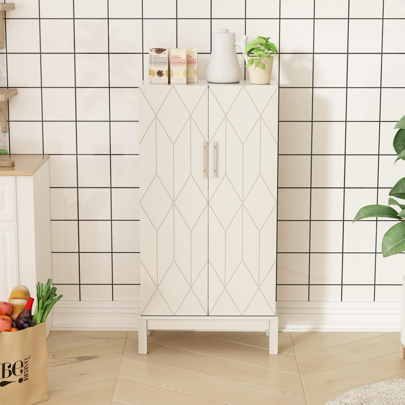 HOLTICO Dispensa da Cucina con Ripiani Regolabili, Piedini Dorati e Ante Decorate, Armadietto Autoportante per Soggiorno, Camera da Letto, Bagno, Sala Pranzo e Garage, Avorio Naturale Senza Dorature