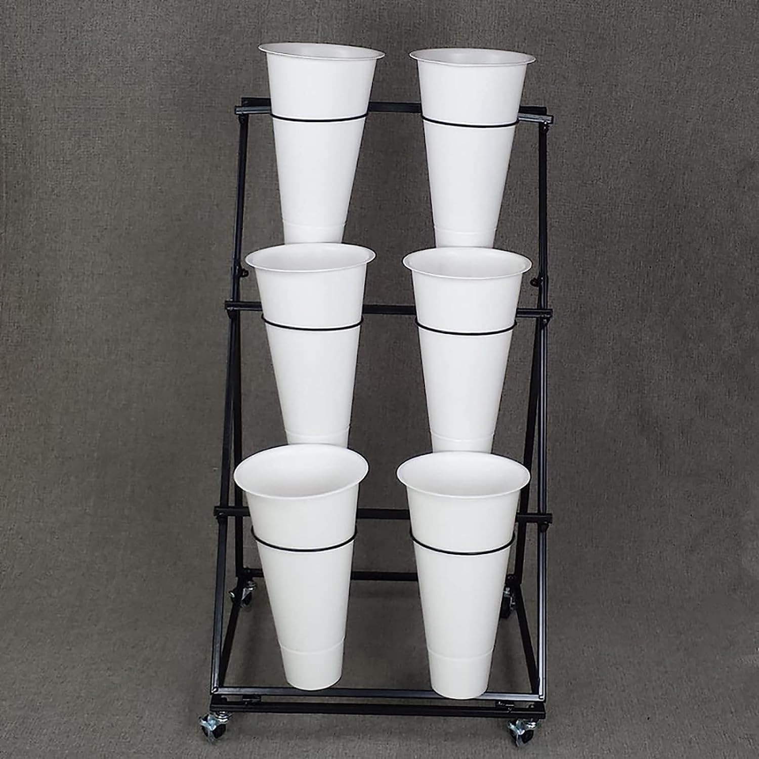 Présentoir de Fleurs avec roulettes, étagère à Bouquets Portable for Jardin, Balcon et événements en Plein air(2 Tier 4 White Bucket)