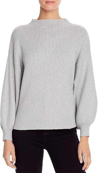 gray pullover sweater