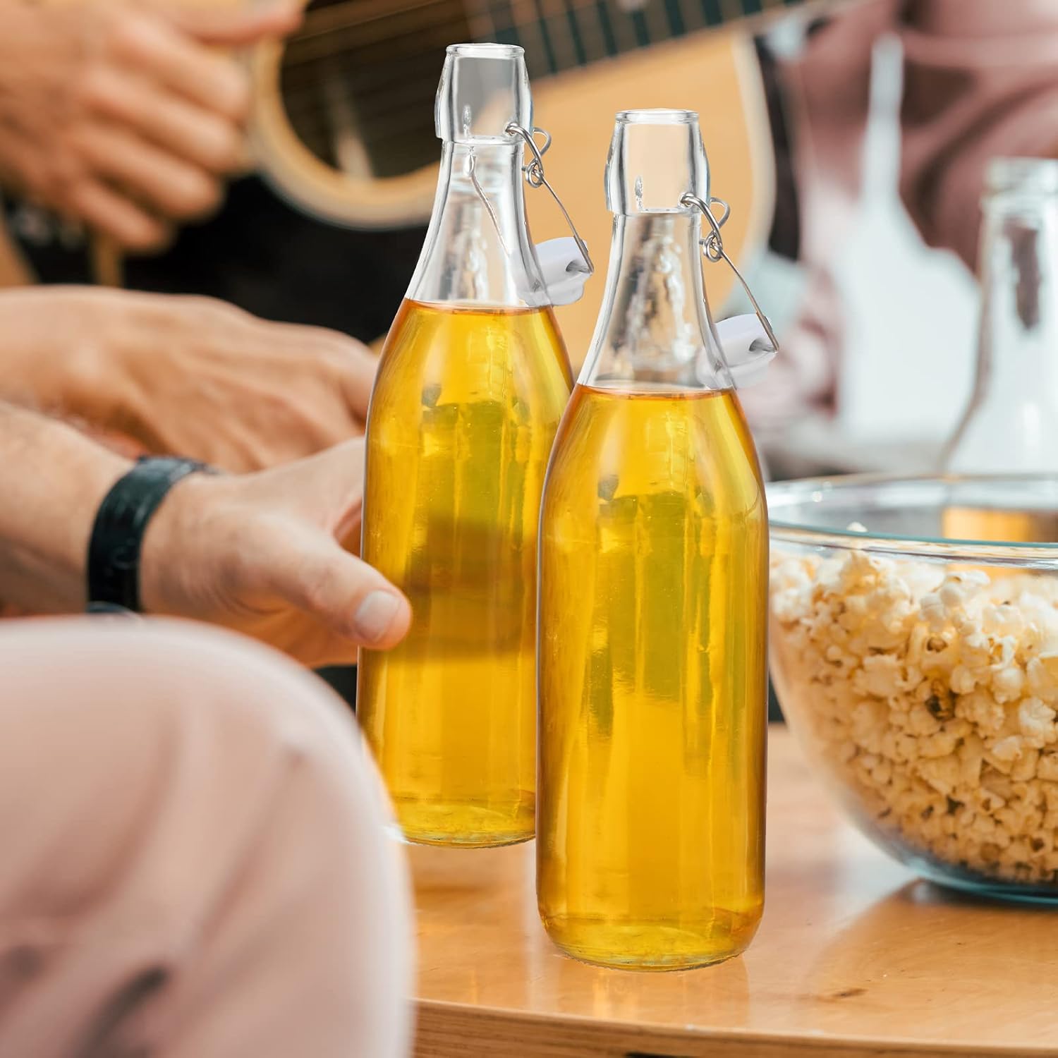 Aoriher 12 Pcs 25 oz Swing Top Glass Bottles 750 ml Glass Bottles with White Caps for Home Brewing Kombucha Homemade Juices Beer Water Oil Vinegar Soda Syrup Kefir Beverages