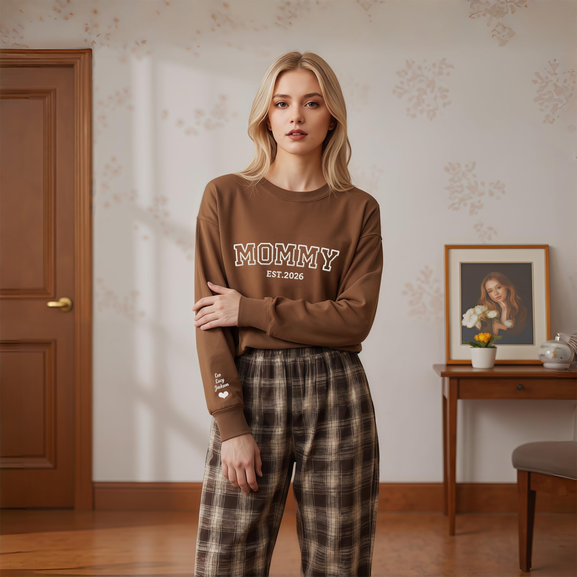 Sudadera Bordada Personalizada para Mamá, Sudadera Bordada Mama Personalizadas, Sudaderas con Capucha Personalizadas Bordadas, Regalos Hoodie para Nueva Mamá, Día de la Madre, Cumpleaños — view 2