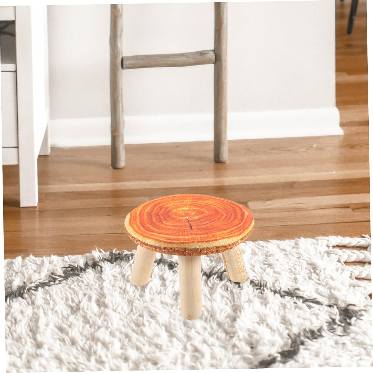 VOSAREA Cute Boy Girl Low Stool Round Solid Wood Stool for Home Lightweight Design for Easy Movement Safe Edges for Boy Girl Furniture