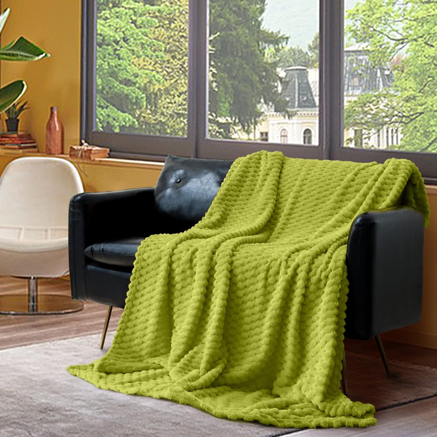 Vessia Flannel Fleece Twin Size Blanket(60x80 inch), 3D Jacquard Green Fuzzy and Warm Blanket for Couch,Sofa,Bed,Chair, 300GSM Super Soft Touch Cozy Lightweight Bed Home Decor for All-Season - Image 7