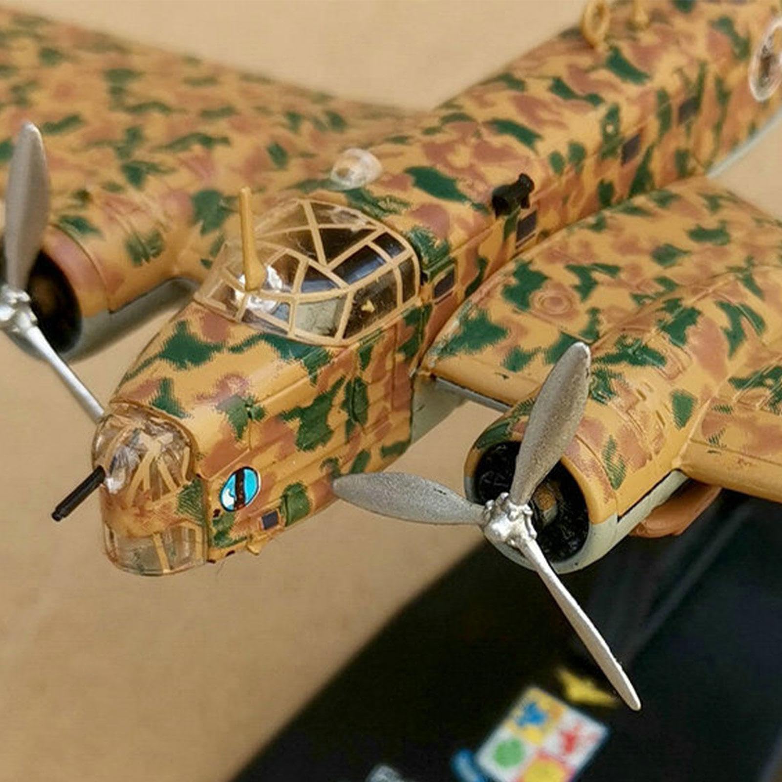 harayaa Avión de Modelo a Escala Maqueta Aviación Bombardero Miniatura Aleación con Soporte Colección para Escritorio Estudio Regalo Ornamento