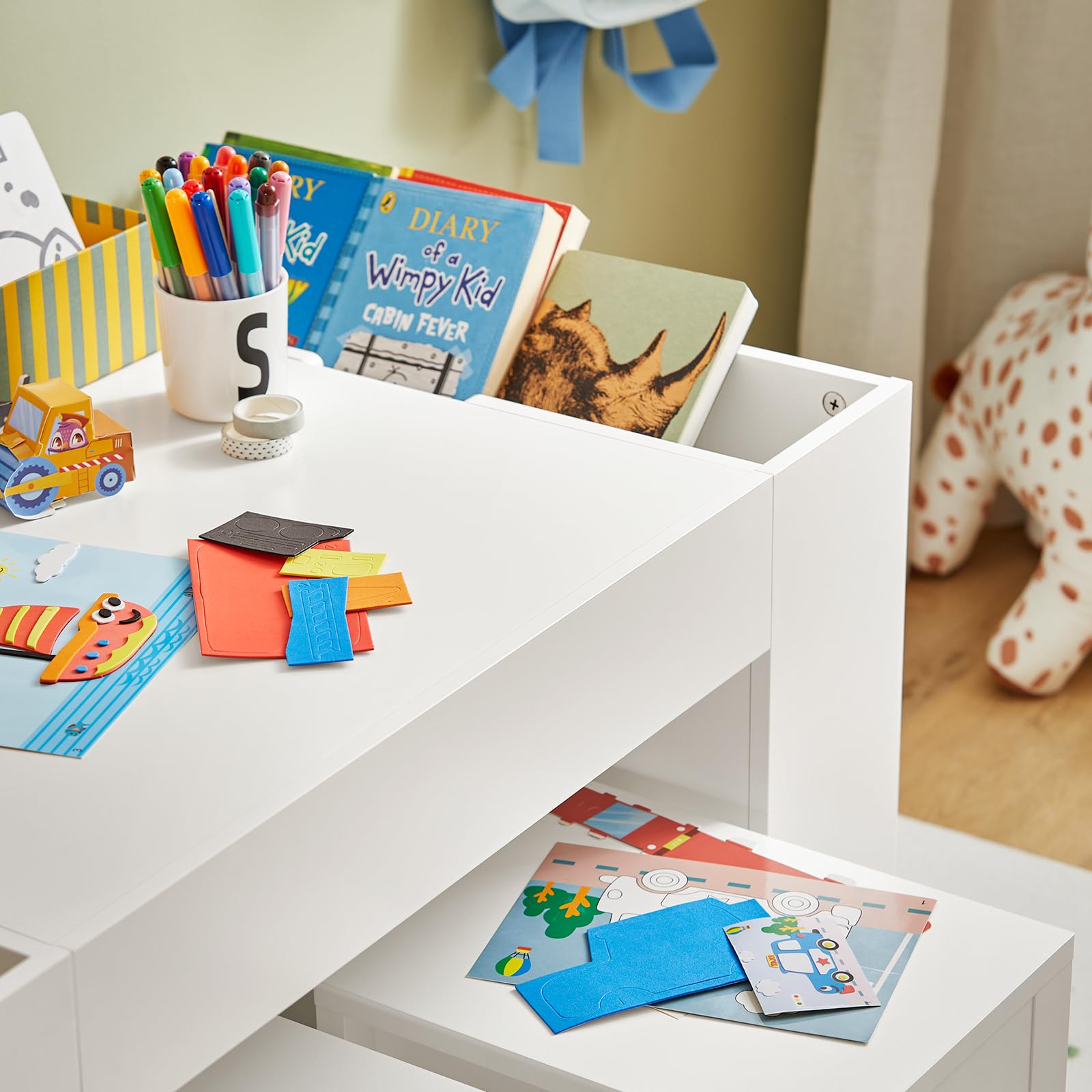 SoBuy Table Enfant avec 2 Chaises, Ensemble Table et Chaises Enfant avec Bacs de Rangement pour Chambre, Bureau de Bloc de Construction Double Face, Blanc 87x50x50 cm KMB75-W