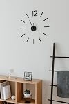 Umbra Blink Moderne DIY 3D Horloge murale, Facile à coller numéros de mur, Grande horloge murale décorative sans cadre, indicateurs simples, minimaliste, noir
