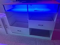 Review Image by Mesha Mesha