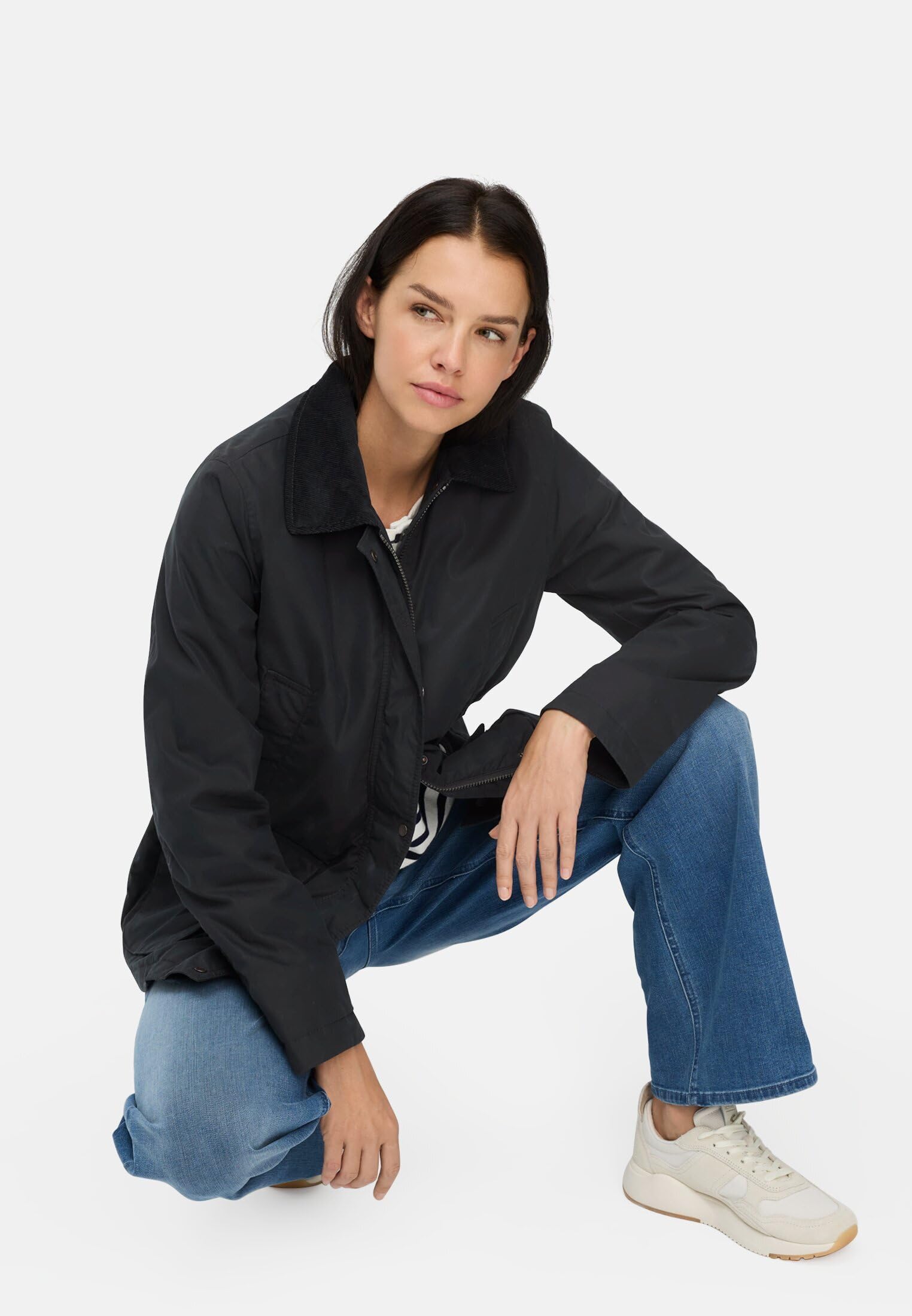 camel active Damen Outdoor Jacke mit Abnehmbarer Kapuze und Kordkragen