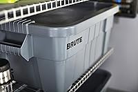 Vista 6 de Rubbermaid Commercial Products - BRUTE - Contenedor de almacenamiento con tapa - 14 galones - Blanco - Cajas resistentes y reutilizables