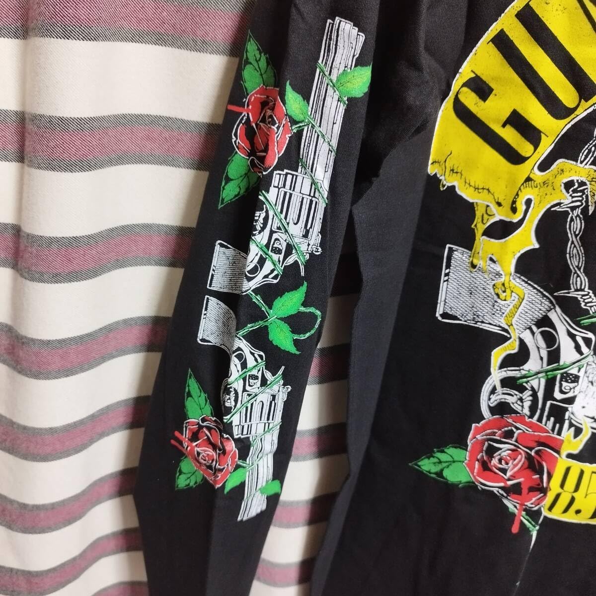 Amazon.co.jp: GUNS N' ROSES Tシャツ バックプリント ガンズアンド