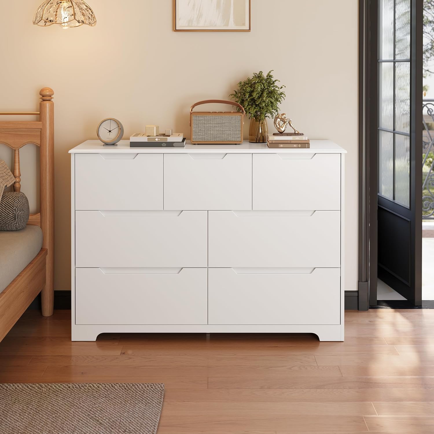 Gizoon 7 Drawer Dresser, 48" Wide White Dresser for Bedroom, Chest of Drawers with Handle Free Design, Modern Storage Organizer for Living Room, Kids Room, Entryway, Hallway, White