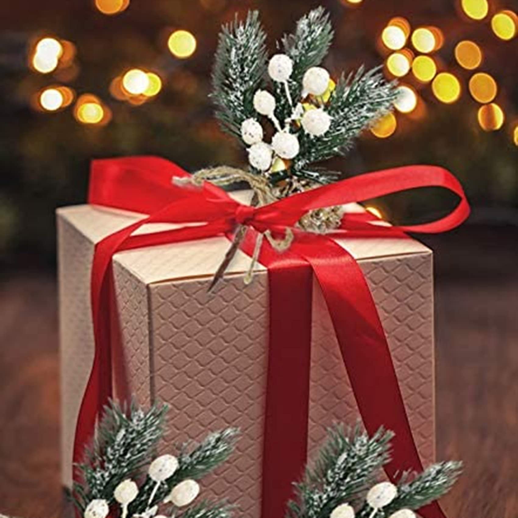 HGUIM 12 stuks kunstmatige kerstplectrums en sprays, 20 cm, rode bessenplectrums, stengels, kunstdennenplectrums, spray met dennenappels, winterbloemplectrums, voor kerstboomslingers, kransen