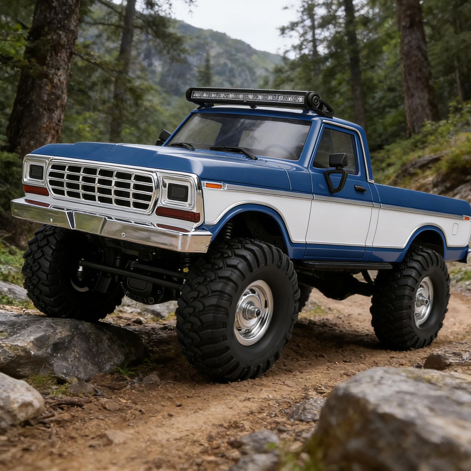 Fockety Camion RC 1/16, Auto RC con Luce e Ammortizzazione per Superfici Rocciose, Sabbia e Spiagge, Camion Giocattolo Fuoristrada Telecomandato ad Alta Velocità 2.4G per Regali (BLUE)