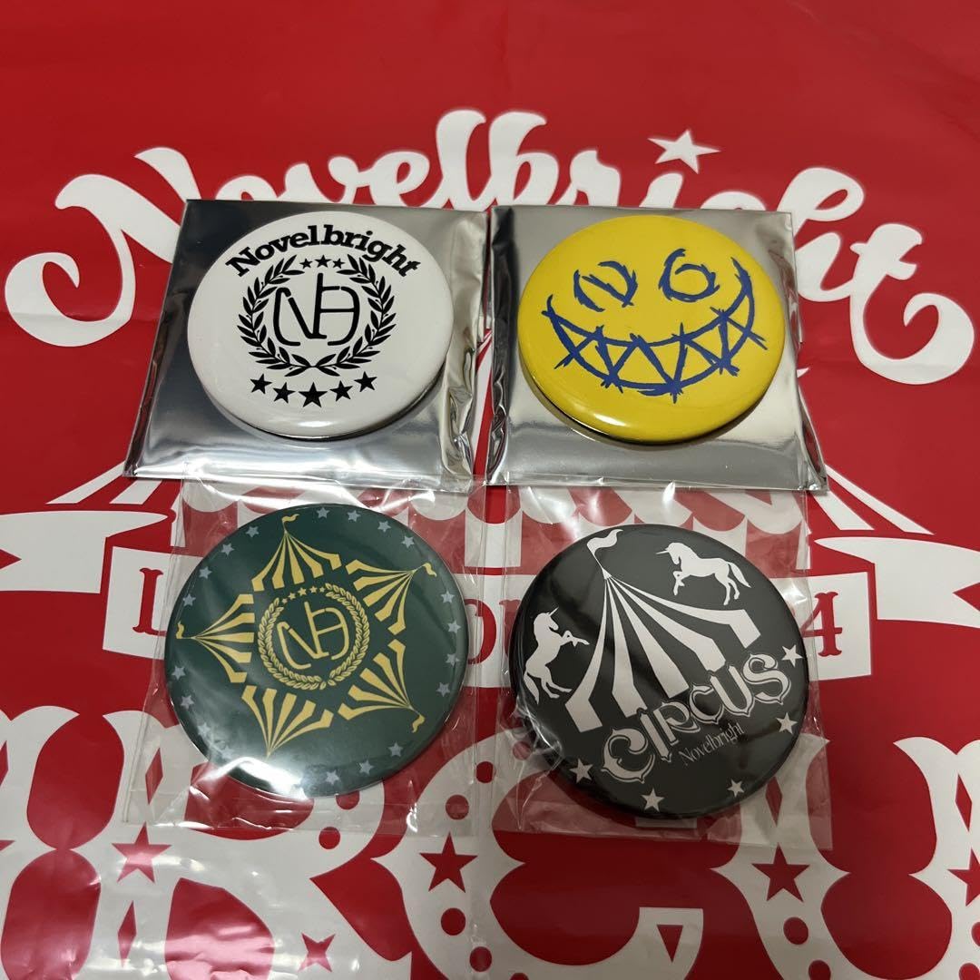 Amazon.co.jp: Novelbright 缶バッジ 4点セット : Toys & Games