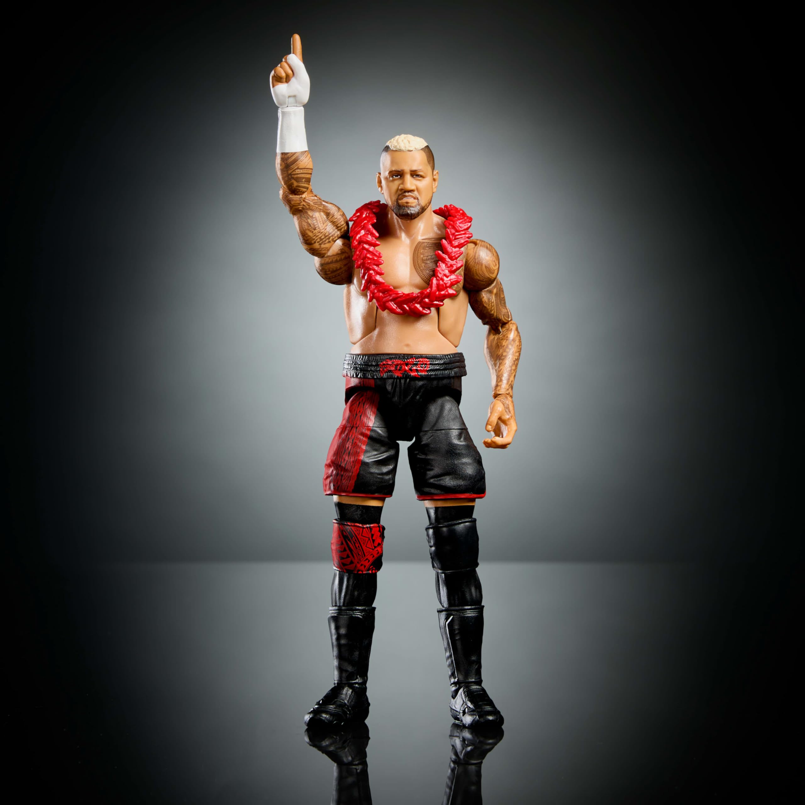 Mattel WWE Elite Collection Top Picks Sola Sikoa Figurka akcji i akcesoria do kolekcjonowania z wymiennymi rękami, pierścieniem, 25 punktów artykulacji