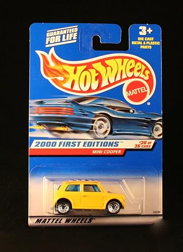 Mattel Hot Wheels 2000 First Editions Series 164 Coche de metal fundido a presión # 30 de 36 Mini Cooper amarillo Coupé con tablero de ajedrez en la