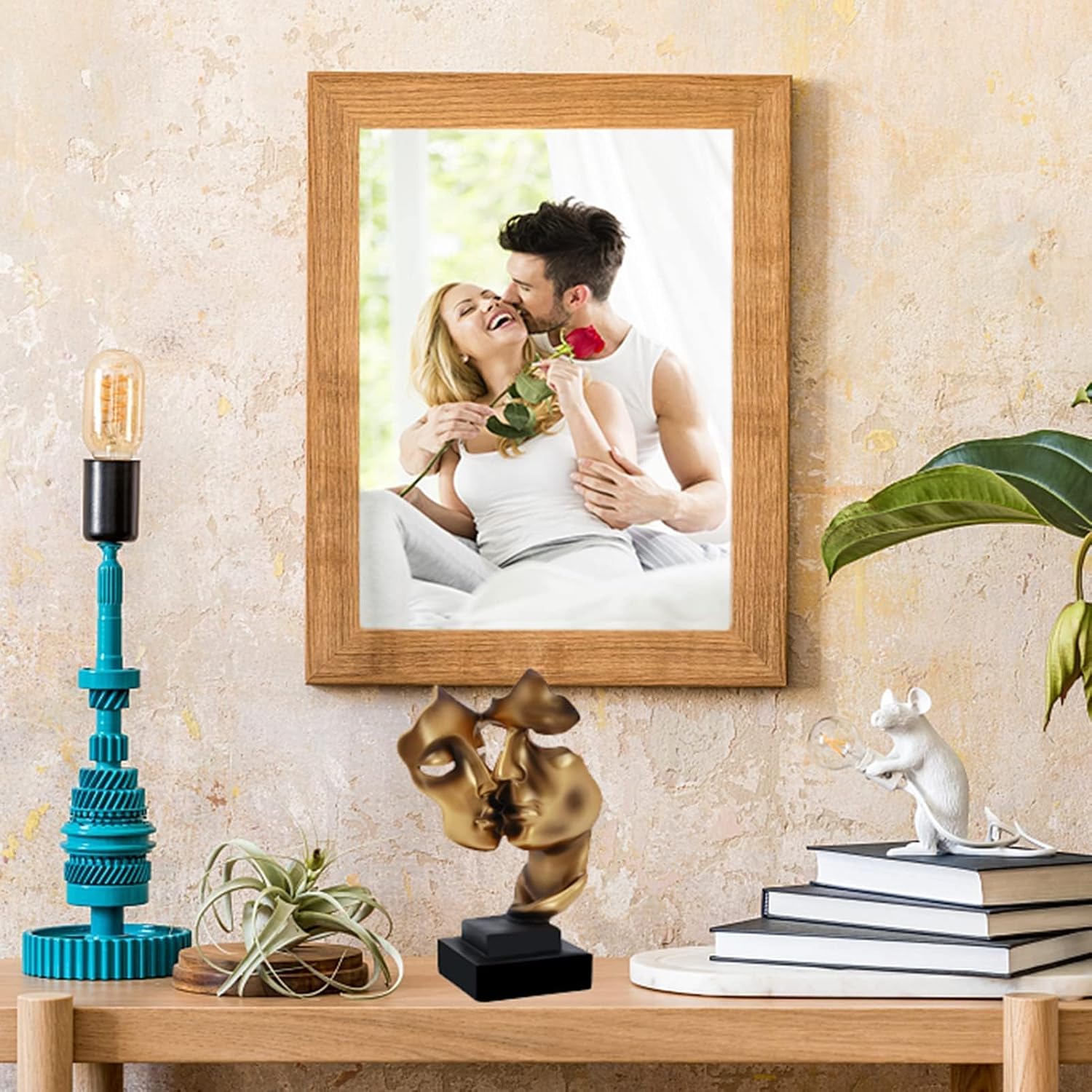 Couples Kiss Sculpture,Gold Thinker Resin Statue Ornaments,Silence is Gold Abstract Art Figurine,Abstract Style Sculptures,Living Room Desk Decorations,Bookshelf Decorative Objects image 2