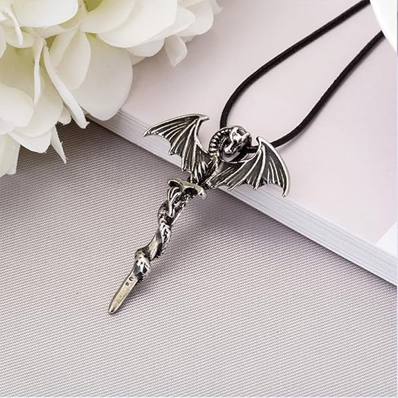 QYEHF Draken-halsketting, heren-halsketting met hanger, draak met zwaard ( violet), drakenvleugels, vintage halsketting, hanger voor vrouwen en meisjes, charmant cadeau, vintage stijl, verjaardag QYEHF Draken-halsketting, heren-halsketting met hanger, draak met zwaard ( violet), drakenvleugels, vintage halsketting, hanger voor vrouwen en meisjes, charmant cadeau, vintage stijl, verjaardag