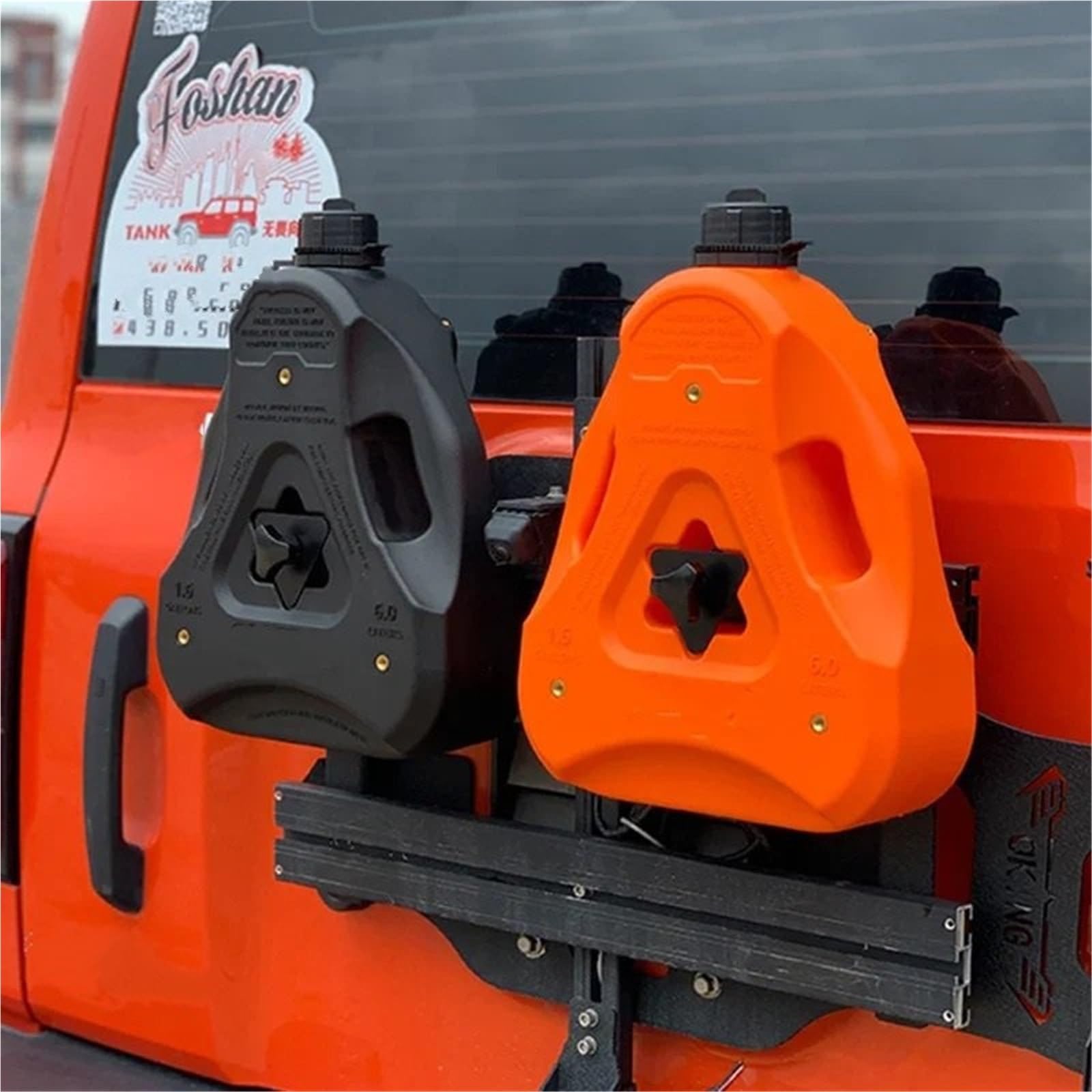 kanister na benzynę Zbiornik na paliwo z tworzywa sztucznego PE o pojemności 1,6 galona Zbiornik na benzynę i olej napędowy Diesel Benzyna Jerry do akcesoriów do przyczep(Orange)
