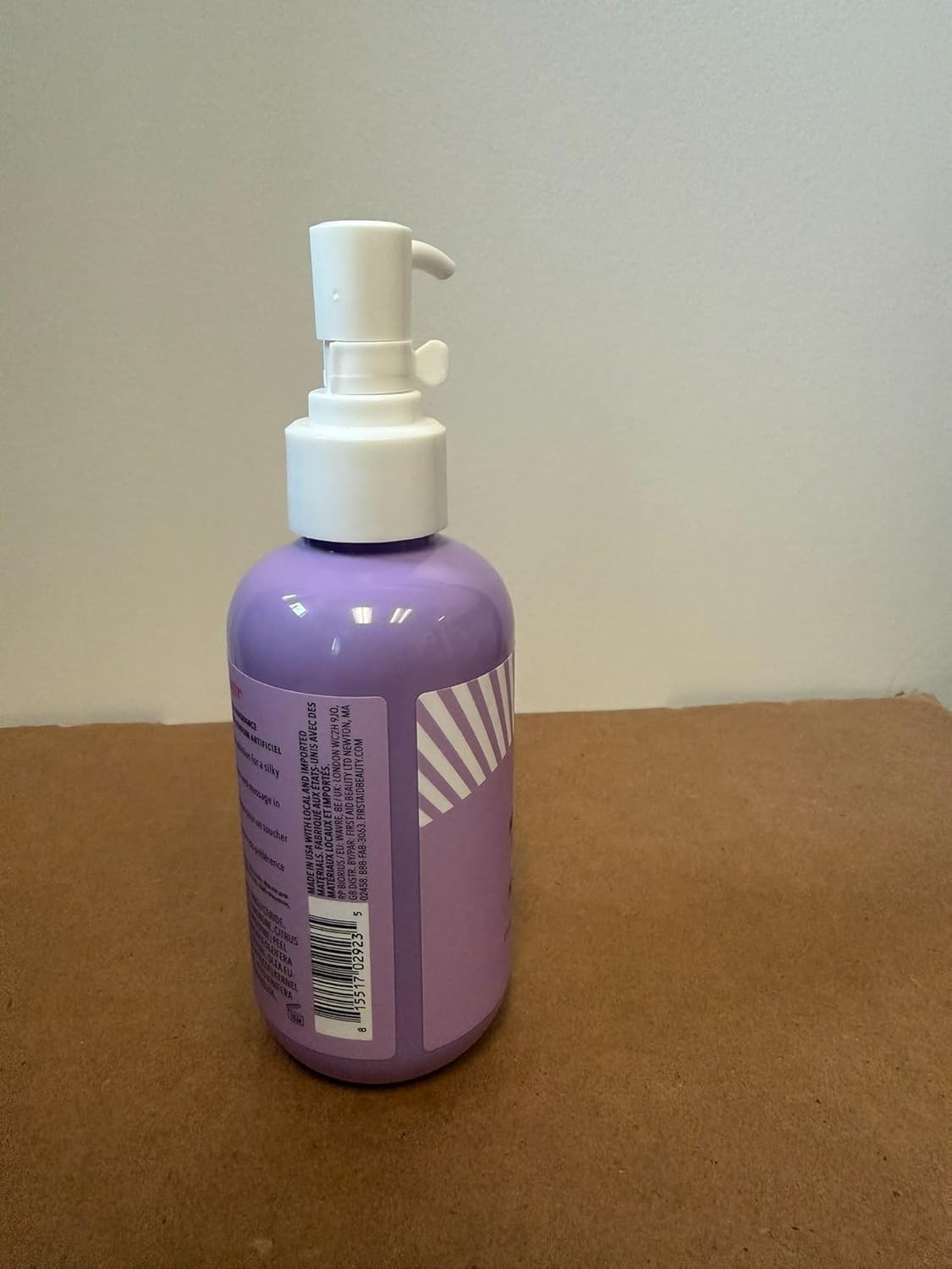 First Aid Beauty - After-Shower Nourishing Body Oil, Hydrates Skin & Locks In Moisture with Skin-Loving Lipids Jojoba Seed and Grapeseed Oil, Safe for Sensitive Skin, 6 oz - Image 8