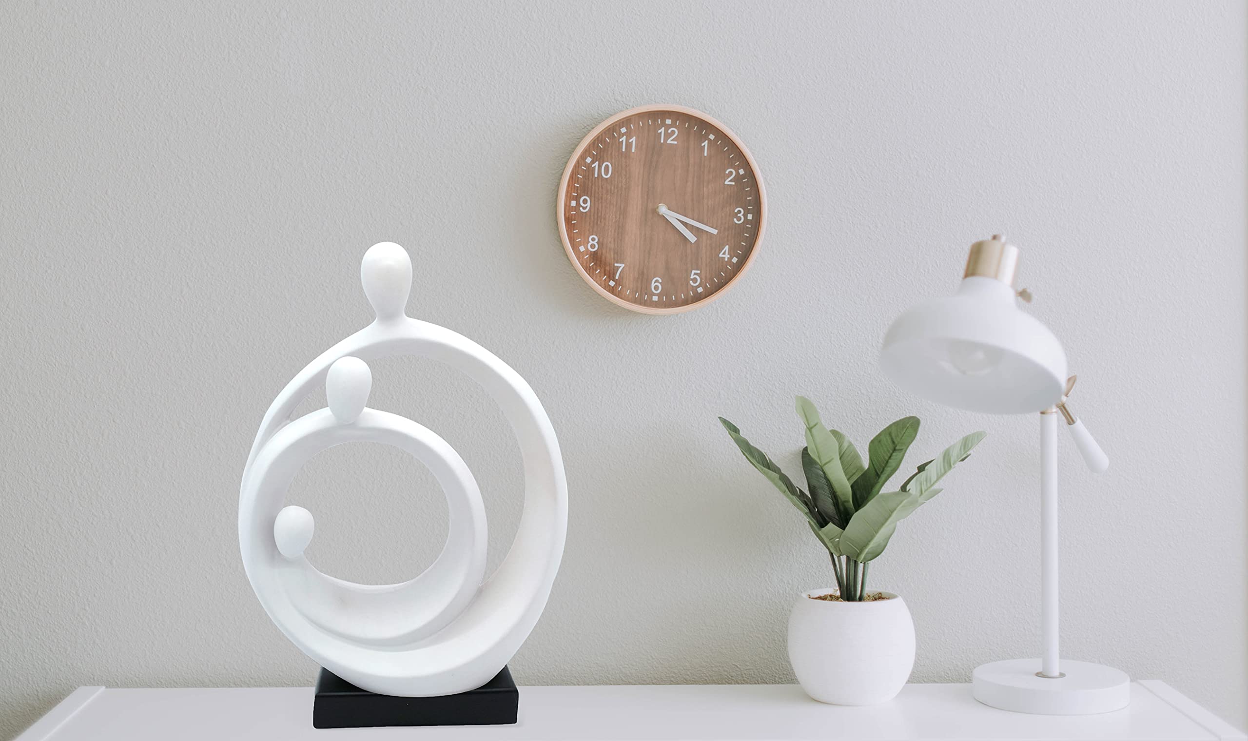 Elegante scultura «Famiglia» – Moderna statua in ceramica 34 cm grande – statuetta in ceramica per soggiorno e come regalo per la nascita – decorativo ideale come regalo