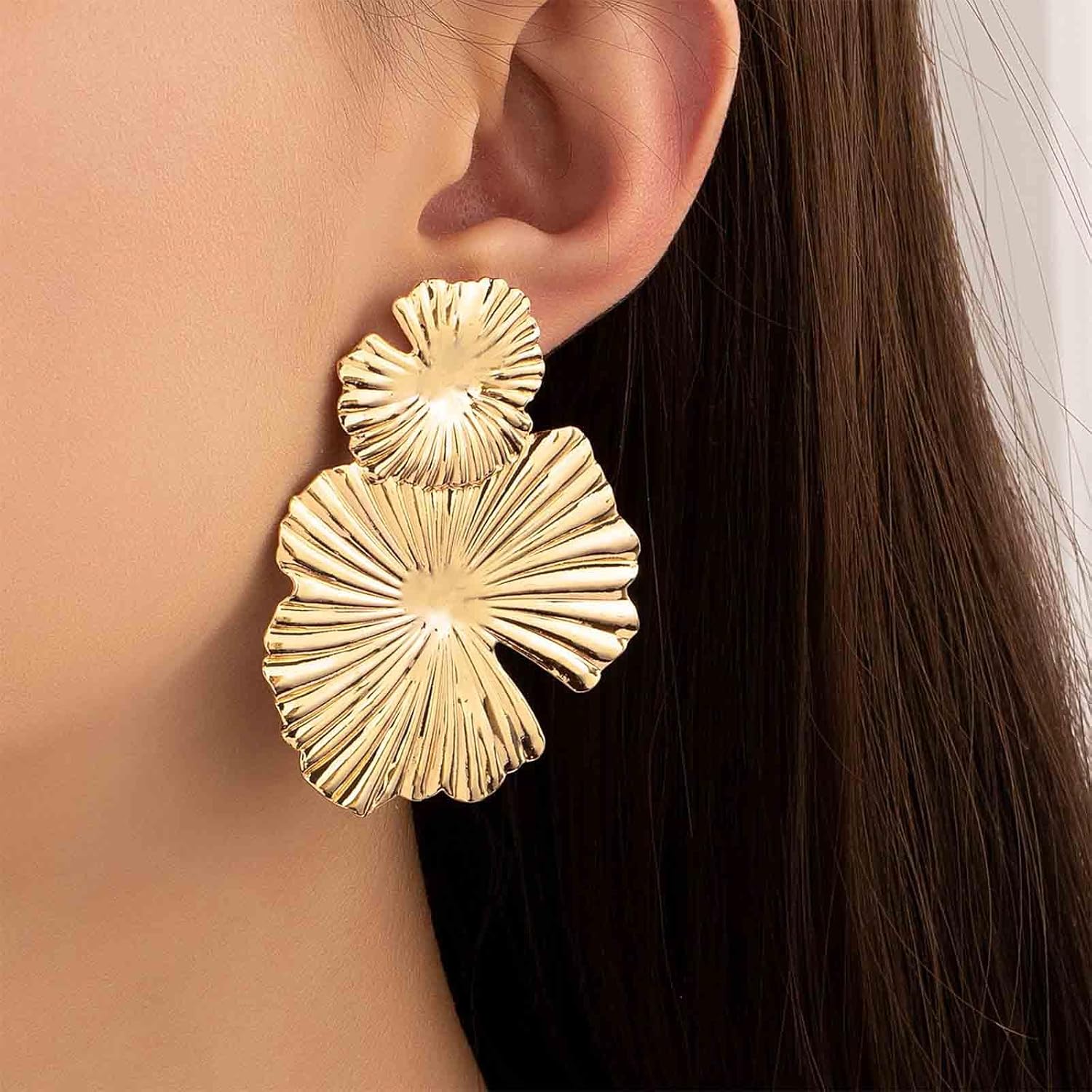 Vintage Exaggerated Lotus Leaf Earrings Round Leaf Drop Earrings Gold Large Metal Flower Earrings Metal Statement Flower Earrings Jewelry for Women - Image 2