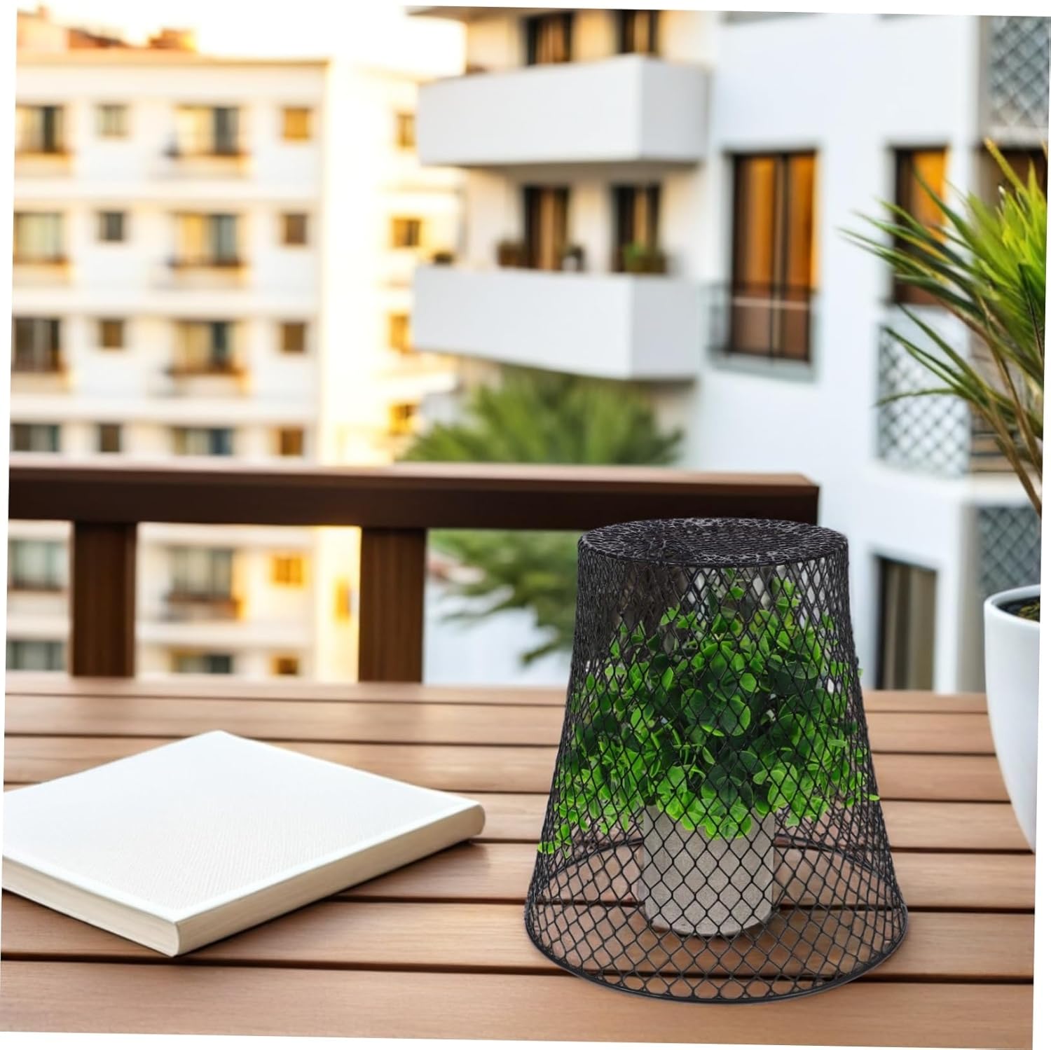 VANZACK Metal Plant Protection Cage for Vegetables and Heavy-Duty Chicken Wire Cloche Outdoor Canopy Net Screen for Garden Supplies and Protecting Plants from Animals