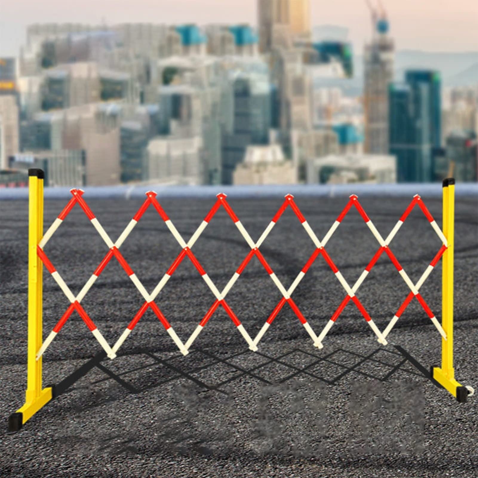 Barrière de sécurité mobile en PRF rétractable et extensible pour parking