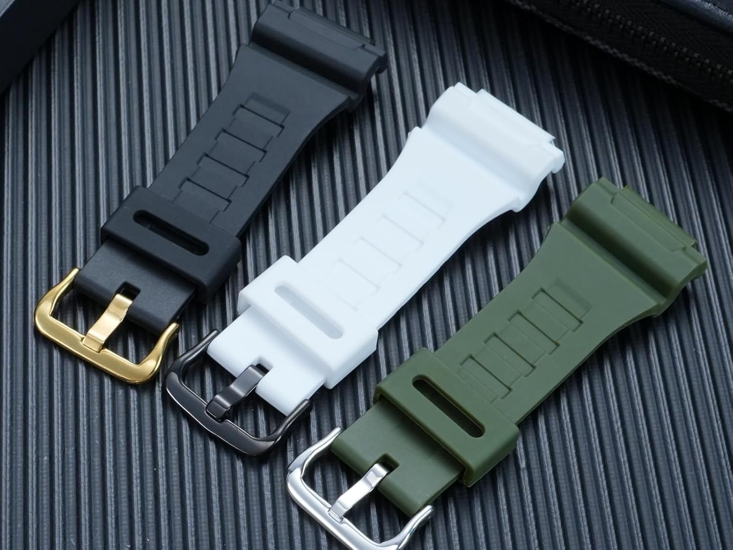 Compatible with Casio AQ-S810W WC-5208 series G-Shock resin watch case and strap