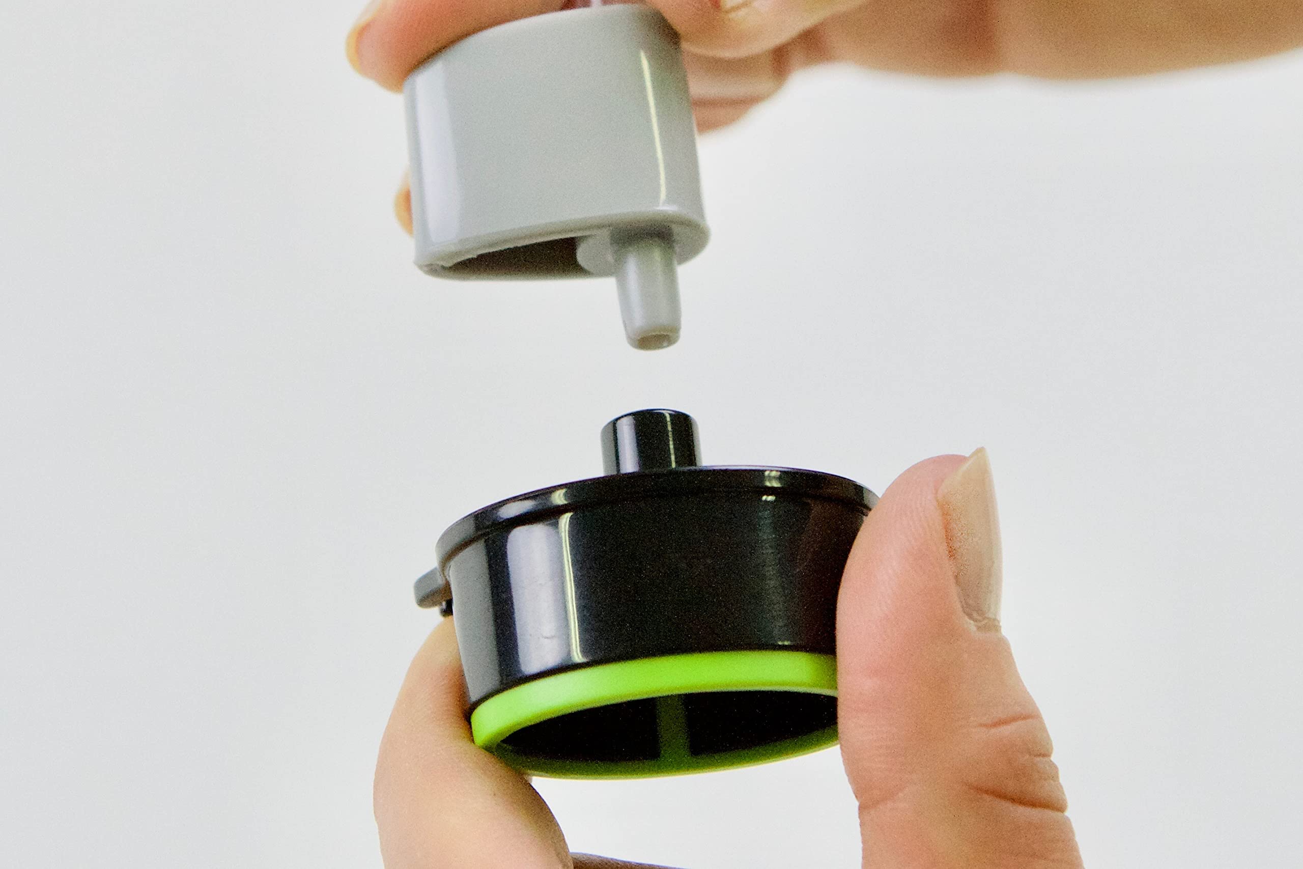 Amazon.co.jp: FoodSaver 【公式】 真空パック専用アダプタ CD2018