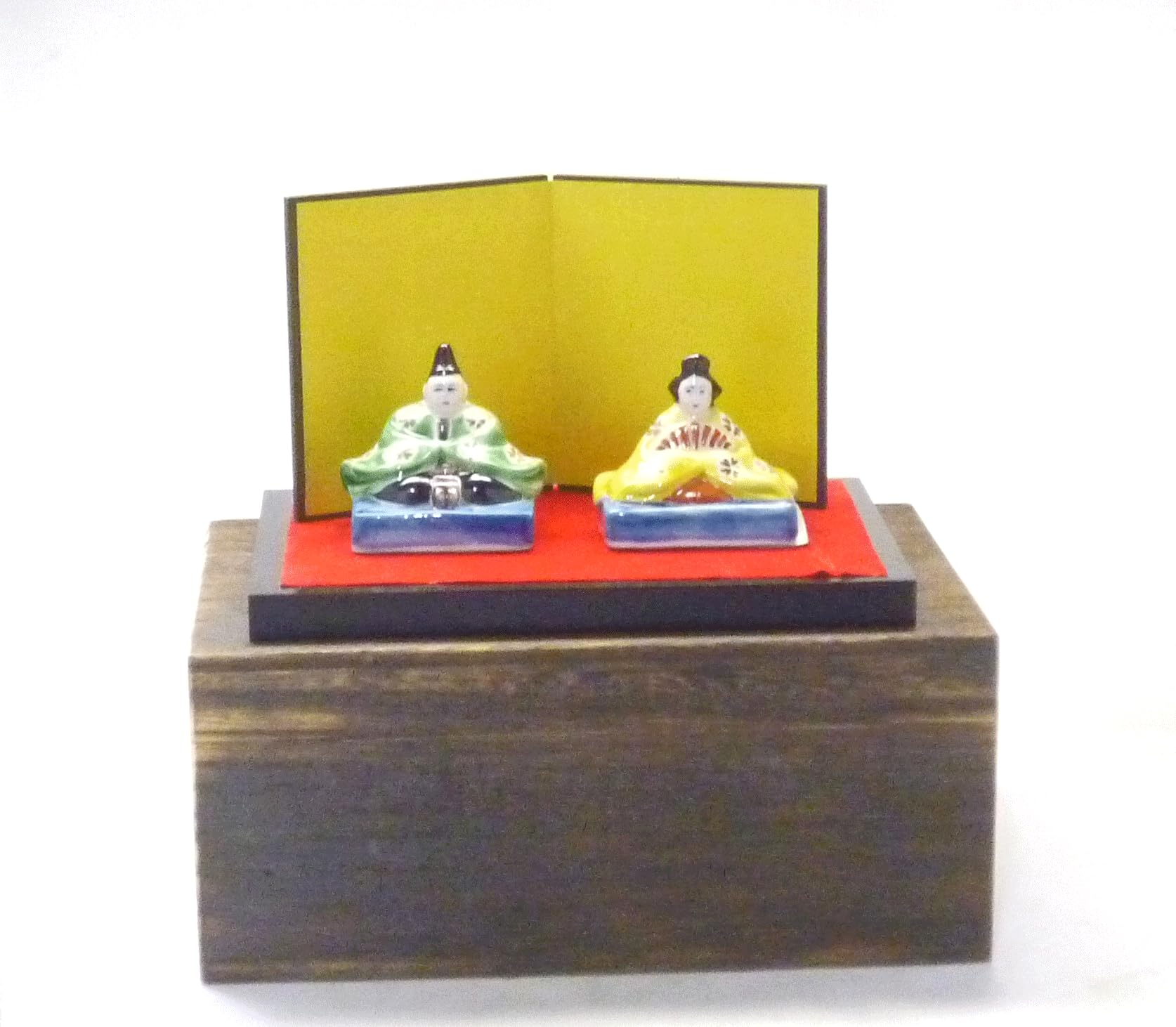 Kutaniyaki Hinamatsuri Sitting Kinzakura No. 2 En