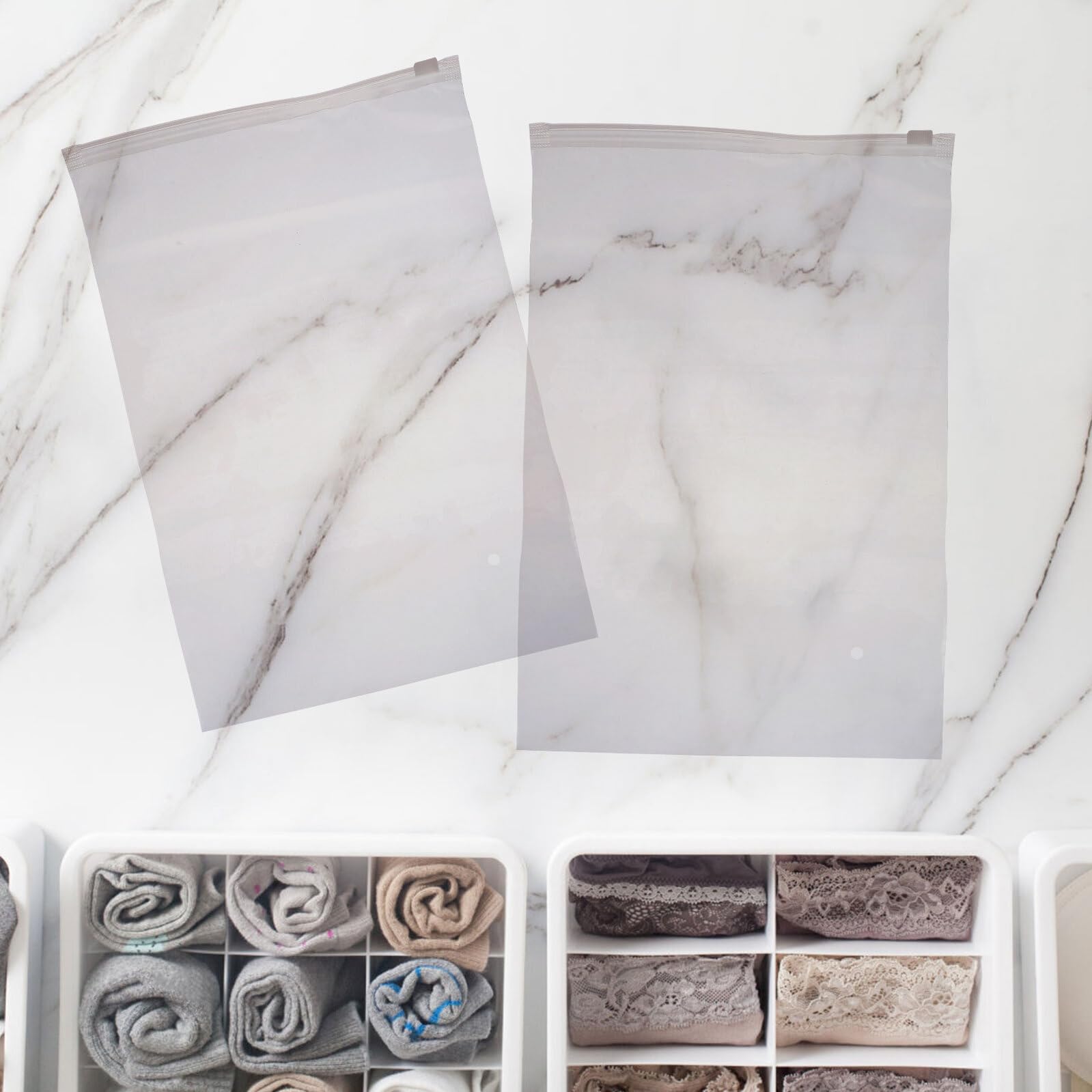 KOMBIUDA 100 Stück Reise Kleiderorganizer mit Kordelzug Transparente Aufbewahrungsbeutel aus 12 mikron Kunststoff Leichte Verpackungstaschen 20x30cm für Koffer und Kleidung