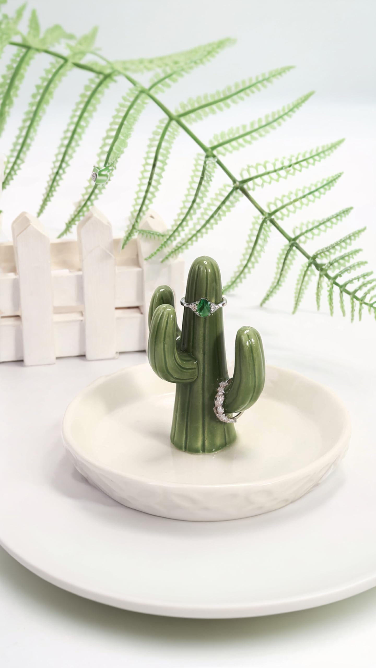 Cactus Ring Holder for Jewelry, Ceramic Plant Jewelry Dish Bracelet Earrings Necklace Organizer Tray, Decorative Trinket Dish for Wedding, Birthday Gifts for Women Girls, Home Decor