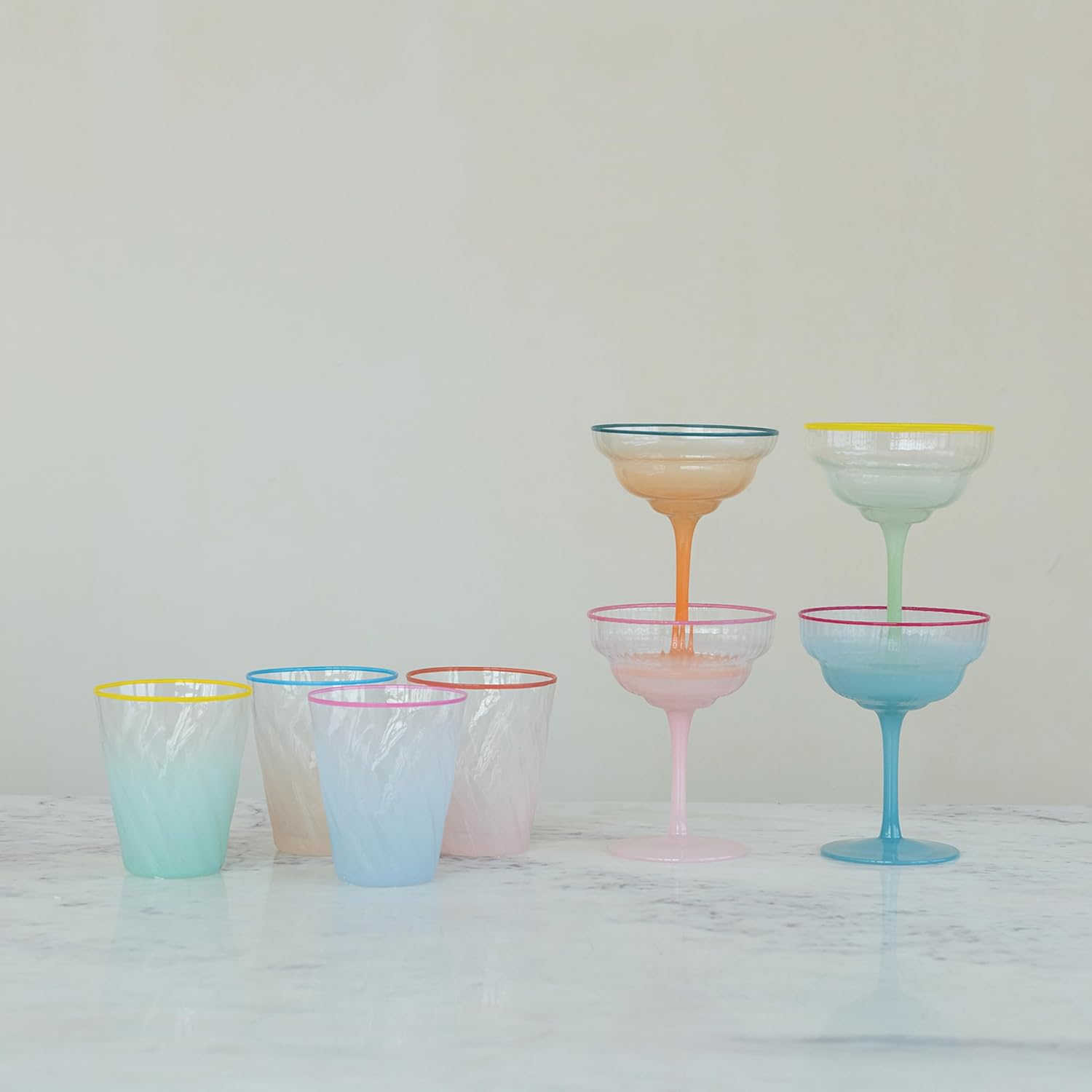 Creative Co-Op 4-Piece Twisted Drinking Glass with Colored Rim, 4 Ombre Colors