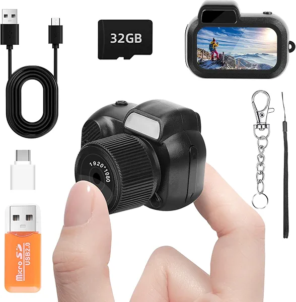 Mini Keychain Camera, FHD 1080p 8MP Mini Digital Camera with 32GB SD Card, 0.96" HD Display, 100 Mins Battery Life Small Camera for Travel Study Recording (Retro, Black)