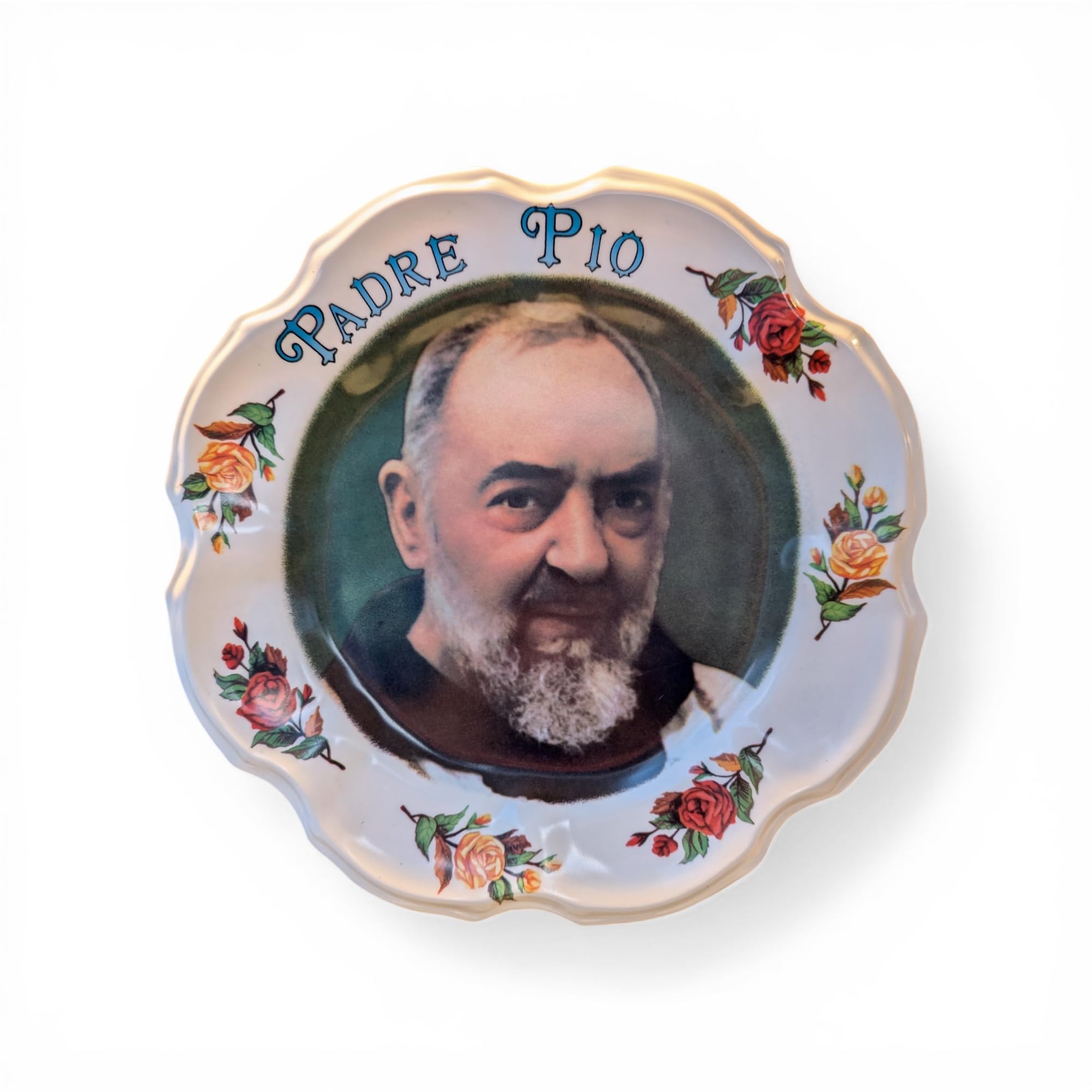 OVUNQUE PROTEGGIMI Quadretto Padre Pio in Plastica da Appendere o da Appoggio - Piatto Decorativo con Immagine San Pio e Decorazioni Floreali - 27x27 cm - Lavabile in Lavastoviglie