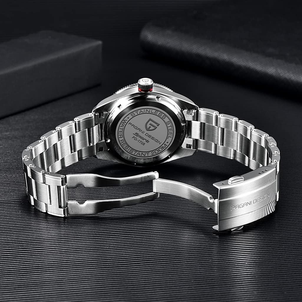 Indietro view dell'orologio Pagani Design PD-1706 che mostra l'incisione della resistenza all'acqua