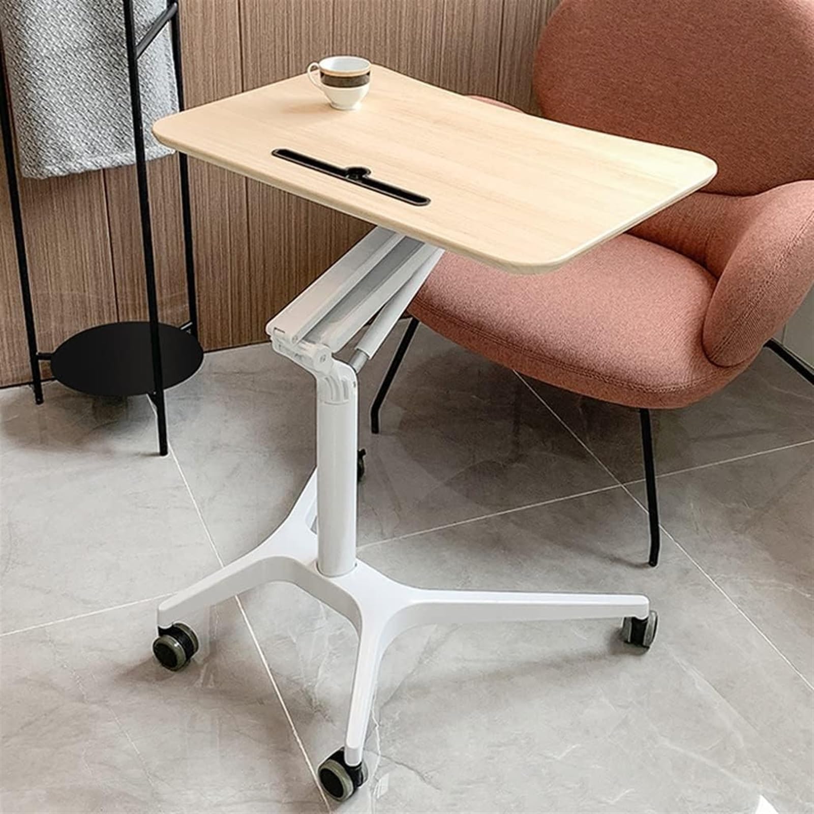 Mobiel nachtkastje met 4 wielen, over bed bureau verstelbaar 115-210 cm overbed tafel computer bureau staand werkstation voedsellade bureau rollende medische tafel voor thuis slaapkamer (kleur: wit