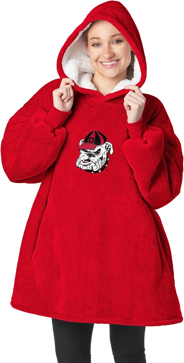 Northwest NCAA Georgia Bulldogs Hoodler Oversized Sherpa Pullover, Embroidered Logo,Plush Wearable Blanket Sweatshirt, Soft Fleece with Front Pocket, One Size Fits Most