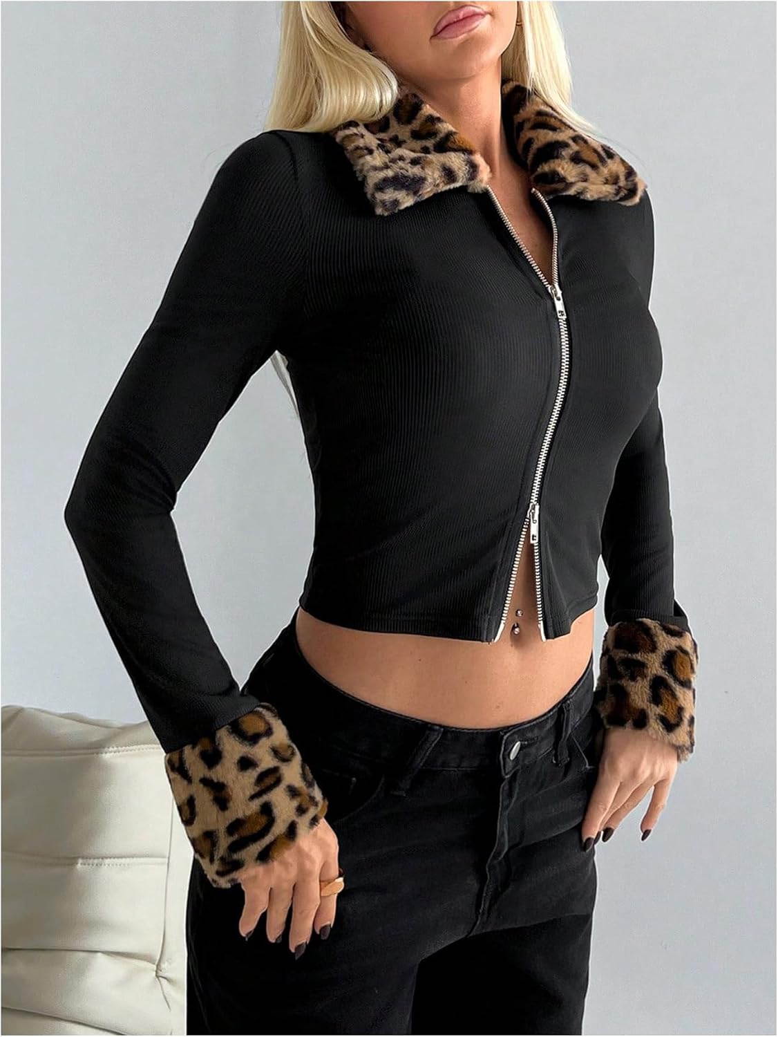 SOLY HUX Women's Zip Up Jacket Leopard Fuzzy Collar Long Sleeve Cropped Jackets Outerwear - Image 4