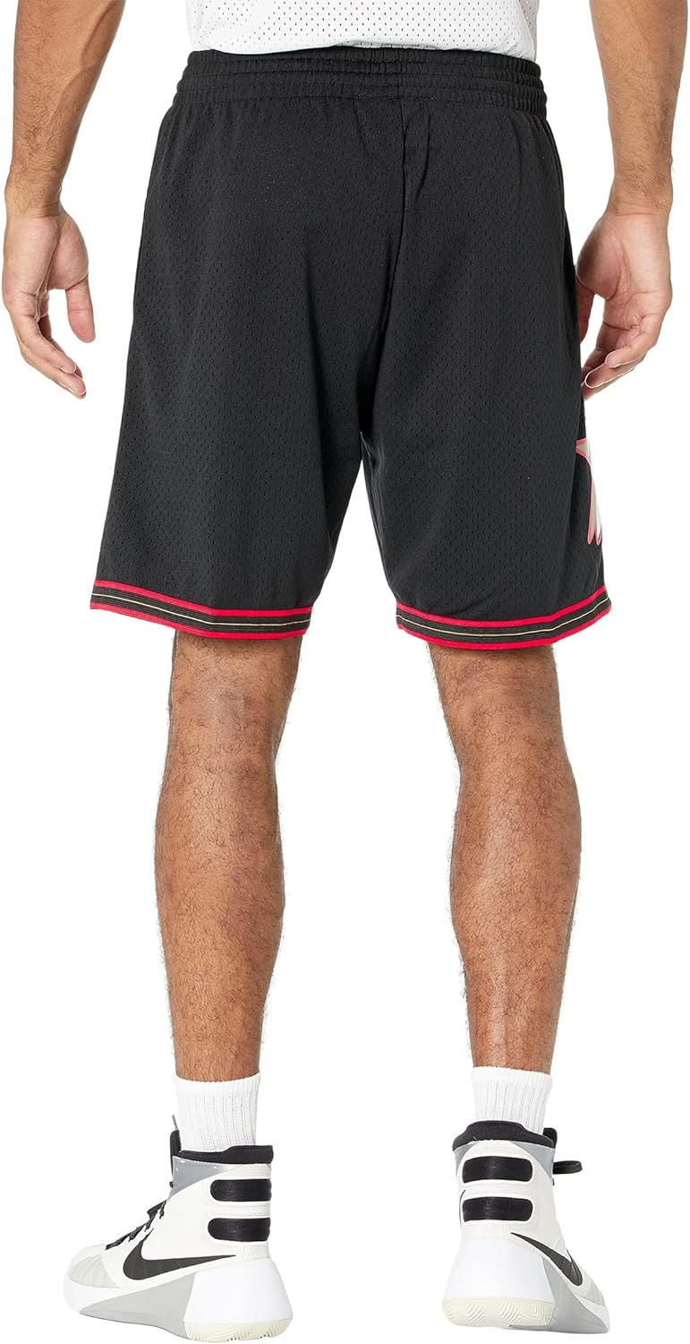 Mitchell & Ness Philadelphia 76ers Road 2000-01 Men's Swingman Shorts