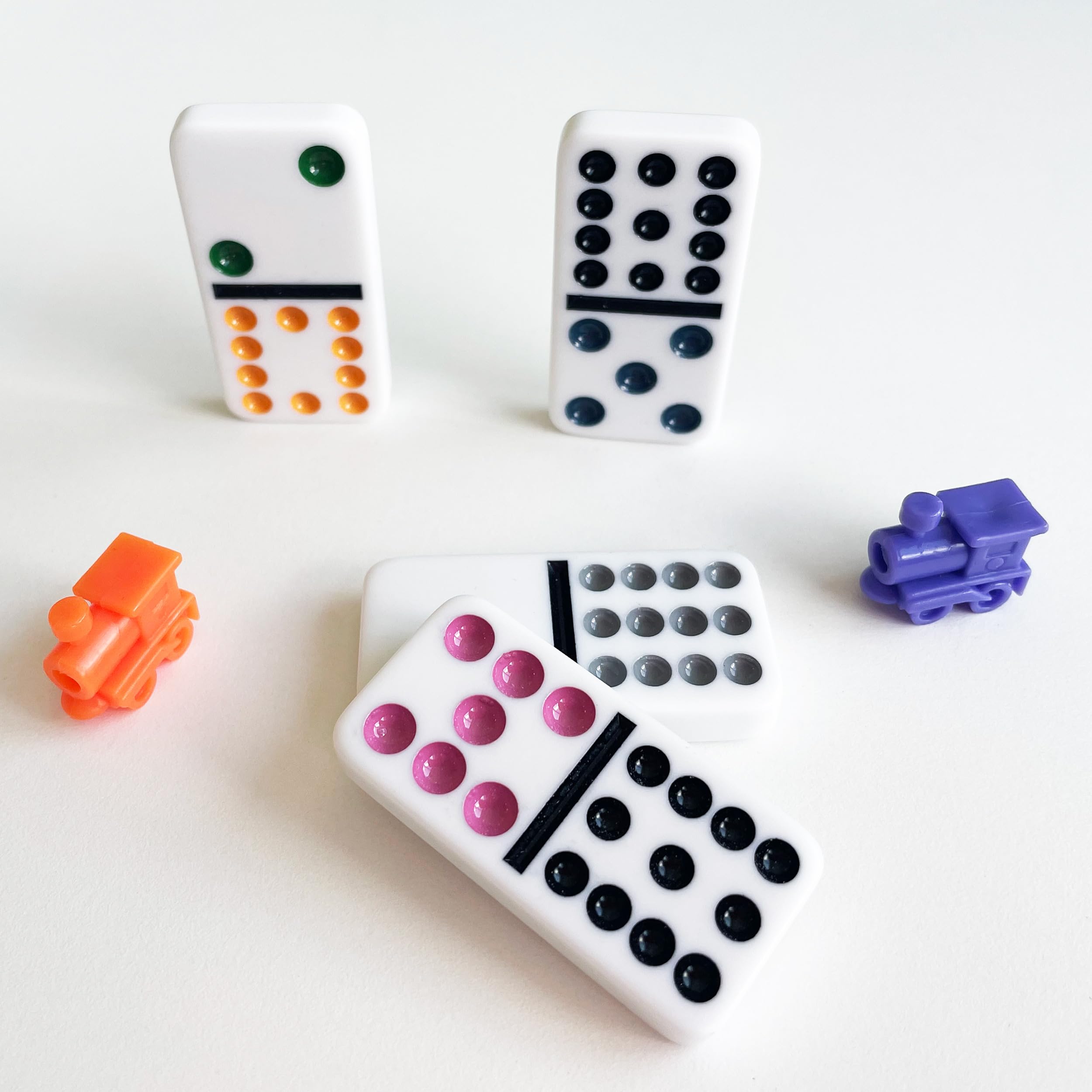 Goliath - MEXICAN TRAIN DOMINOES, aluminiowa cyna, gra domino dla dzieci od 6 lat, gra towarzyska dla 2-10 graczy, strategiczna gra planszowa