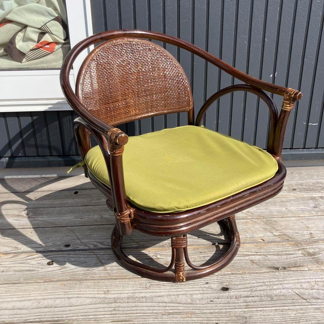 レトロ 回転式ラタンチェア アームチェア ヴィンテージ 座椅子 籐家具 レトロ 回転式ラタンチェア アームチェア ヴィンテージ 座椅子 籐家具
