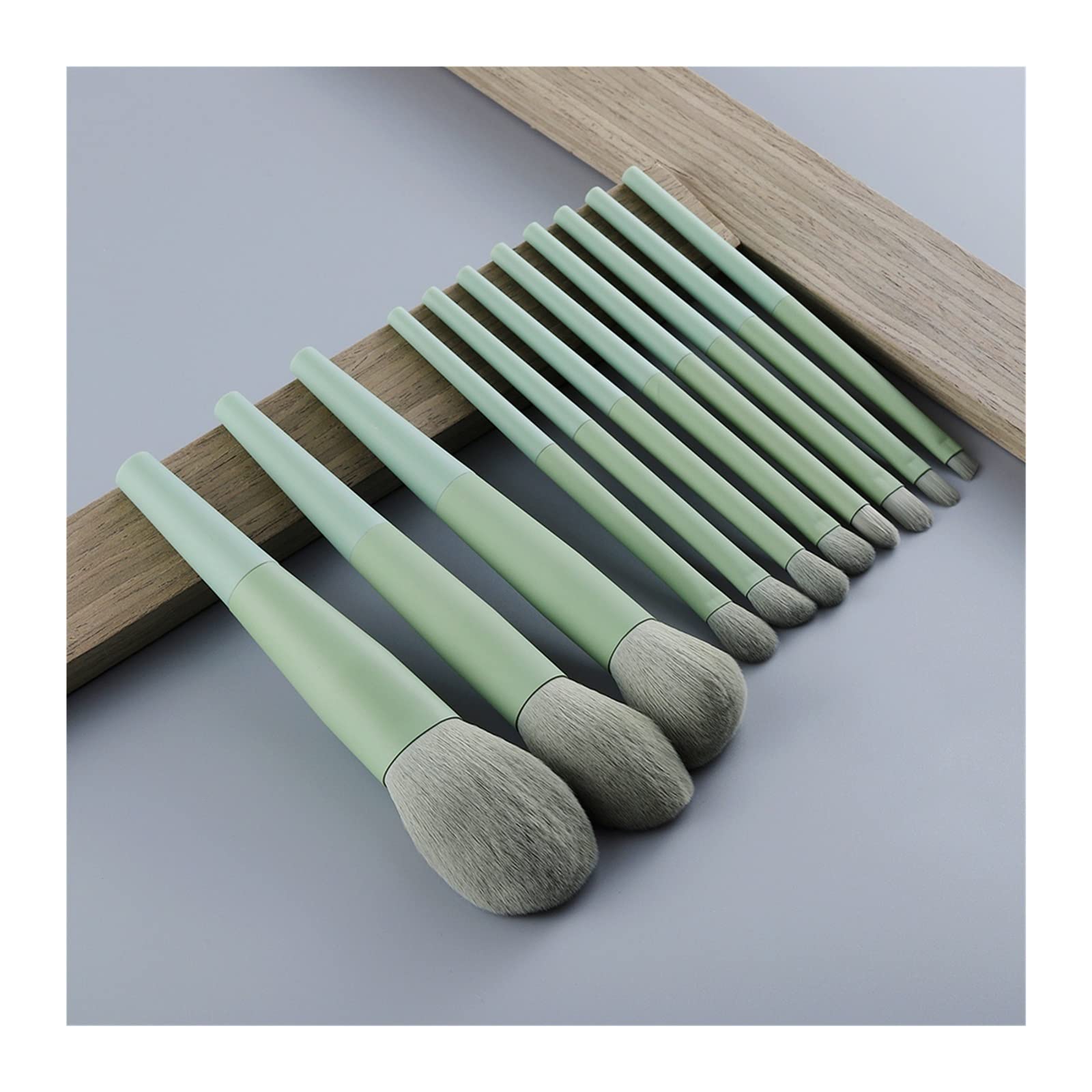 11/8pcs Busine for Trucco Verde Naturale Fondazione Fondazione Polvera Busta for Sopracciglia Set di Utensili estetici Maquillaje Professionale (Handle Color : Green Without Logo)