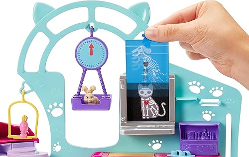 Miniatura 4 de Polly Pocket Cuddle & Care - Juego de veterinario para mascotas con muñeca Polly de 3 pulgadas, escala colgante, máquina de rayos X, mini elevador,