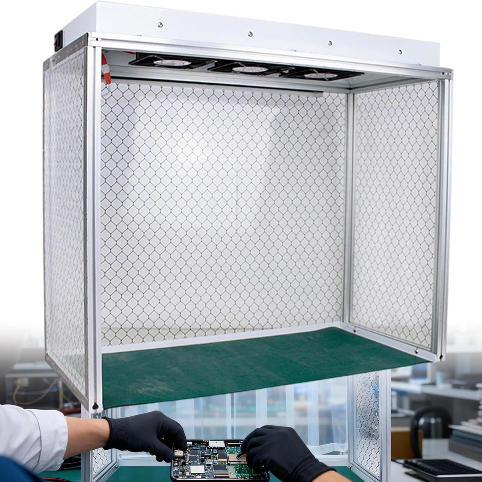 Réparation de téléphone sans poussière avec ce banc propre compact de 26 pouces pour atelier