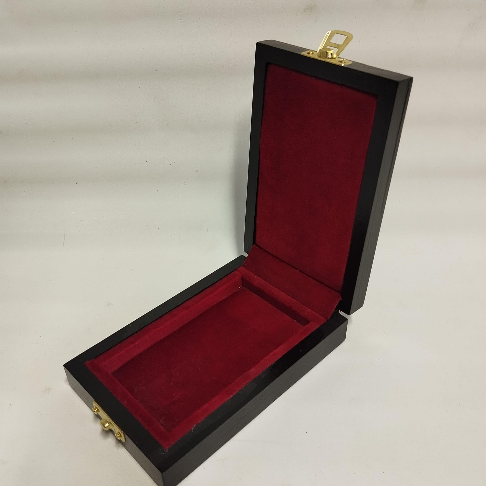 Vitrina Expositora para Slabs de Monedas Certificadas NGC PCGS con Interior de Terciopelo Italiano — Caja Artesanal de Madera para Coleccionistas